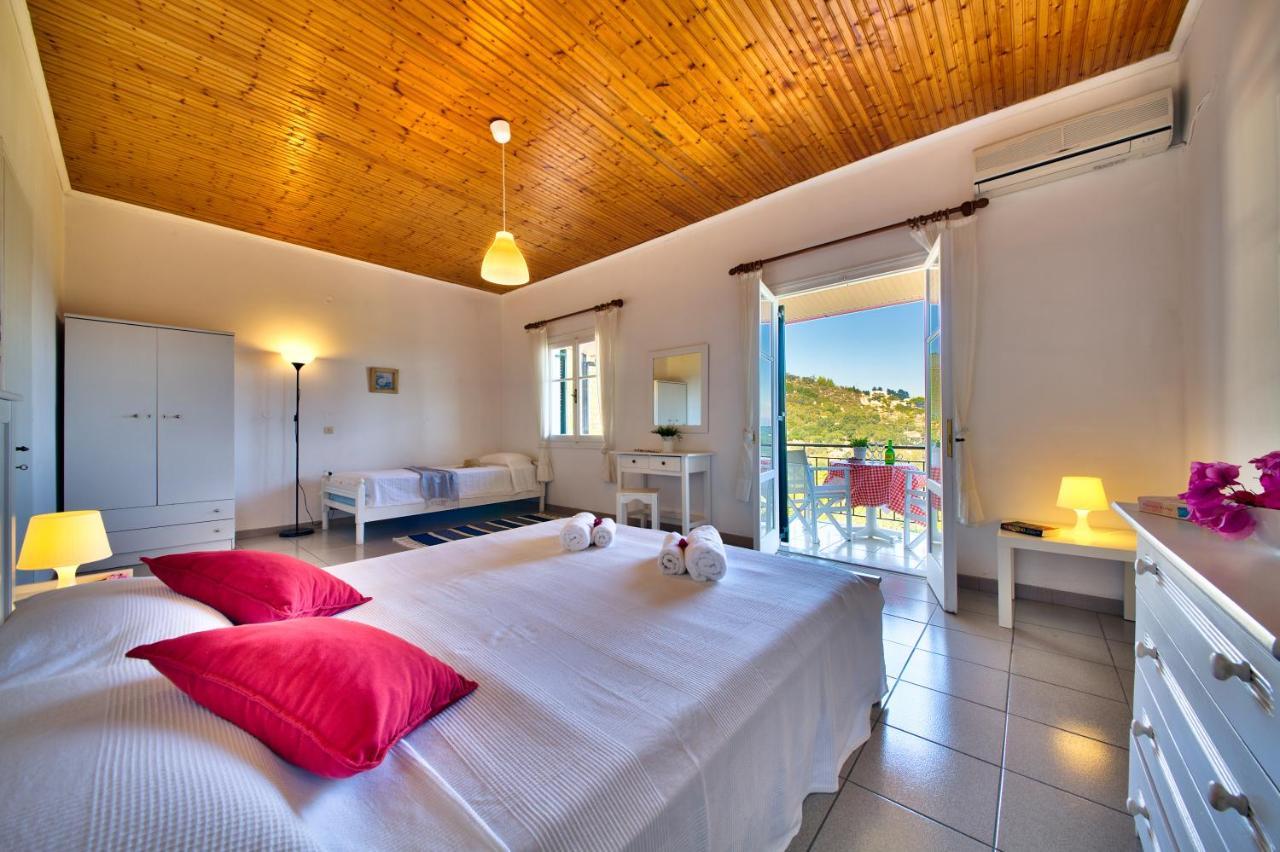 Theodora Apartments - Paxos Gaios Ngoại thất bức ảnh